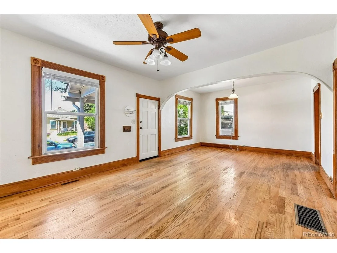 Photo of 2532 Depew St