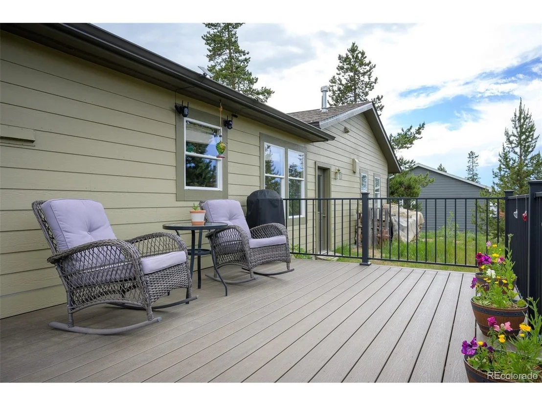 Photo of 327 County Road 5212