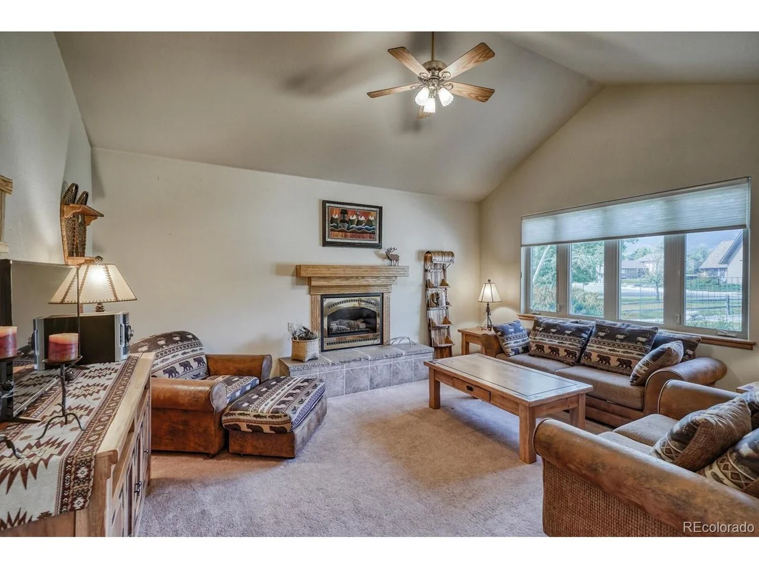 Photo of 127 Mesa Cir