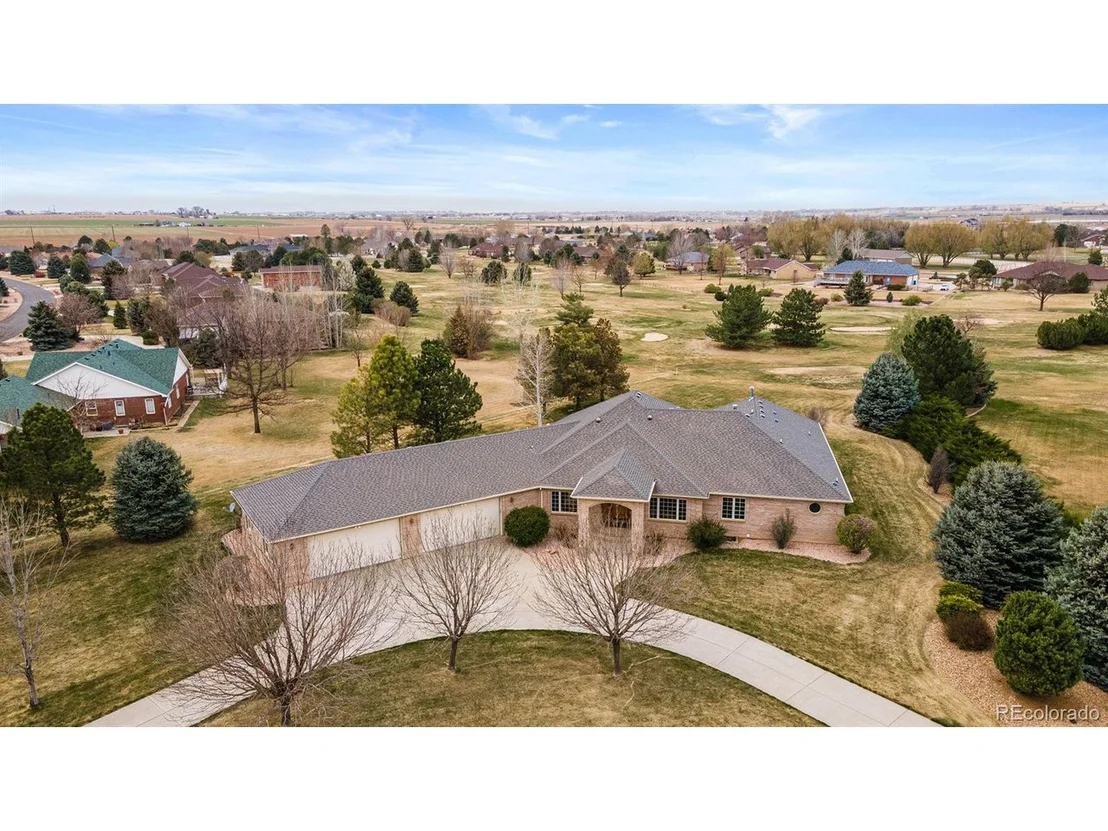 Photo of 219 Grand View Cir