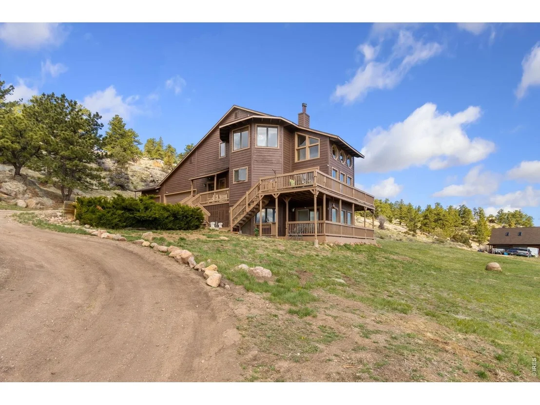 Photo of 331 LaPlata Dr