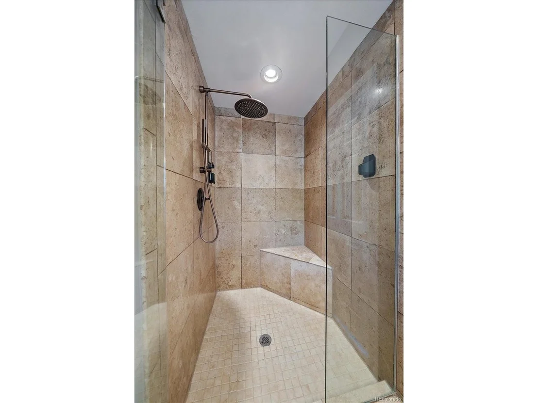 Photo of 1279 Vine St