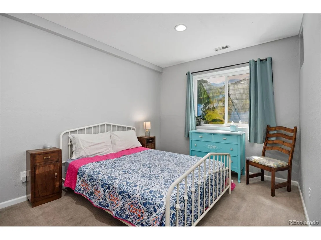 Photo of 4752 Haystack Ln