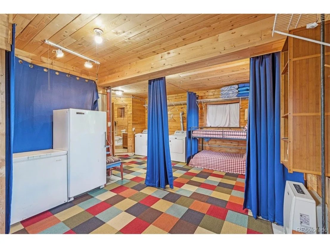 Photo of 215 Gadwall Rd