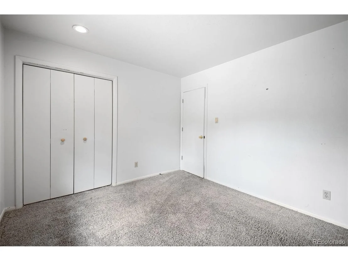 Photo of 470 Homestead Rd
