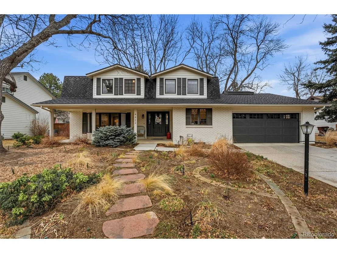 Photo of 4422 Pali Way