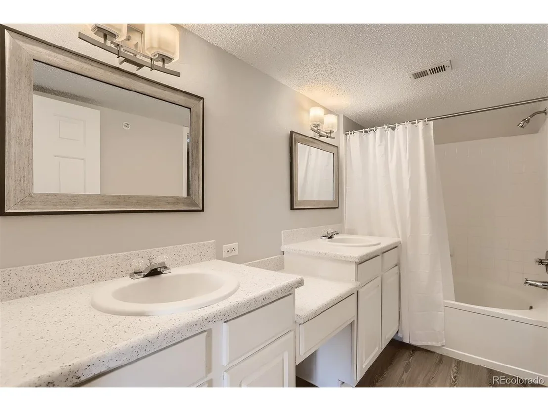 Photo of 1875 Spaulding Cir