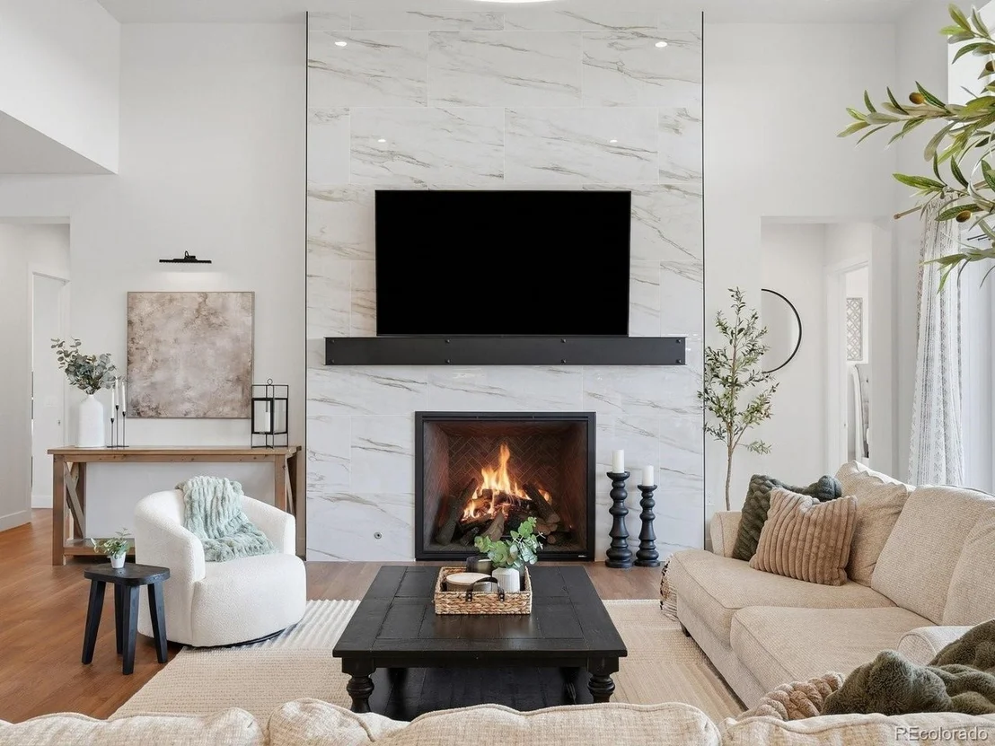 Photo of 1675 Arrowpoint Ct