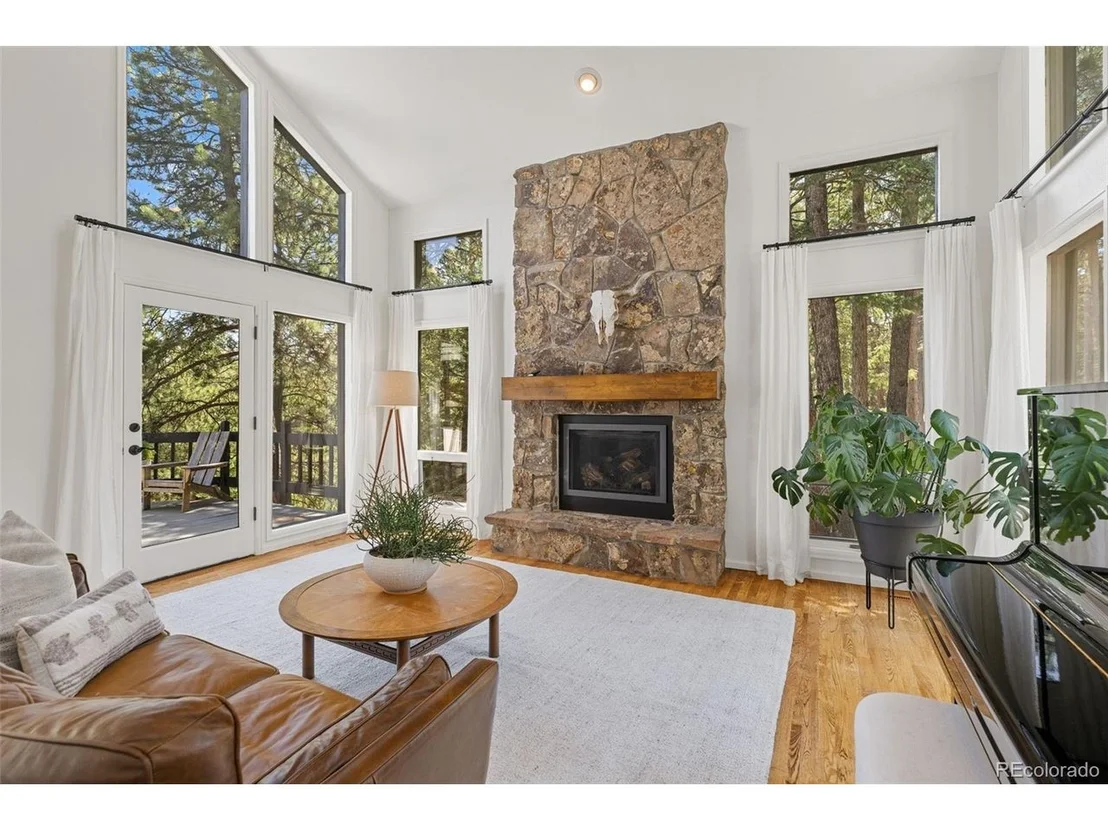 Photo of 6159 S Skyline Dr