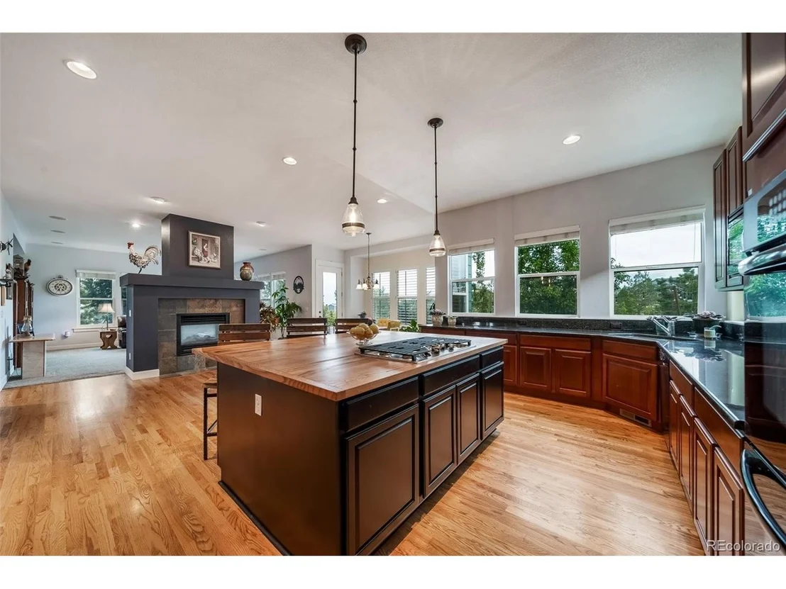 Photo of 5464 Killen Ave