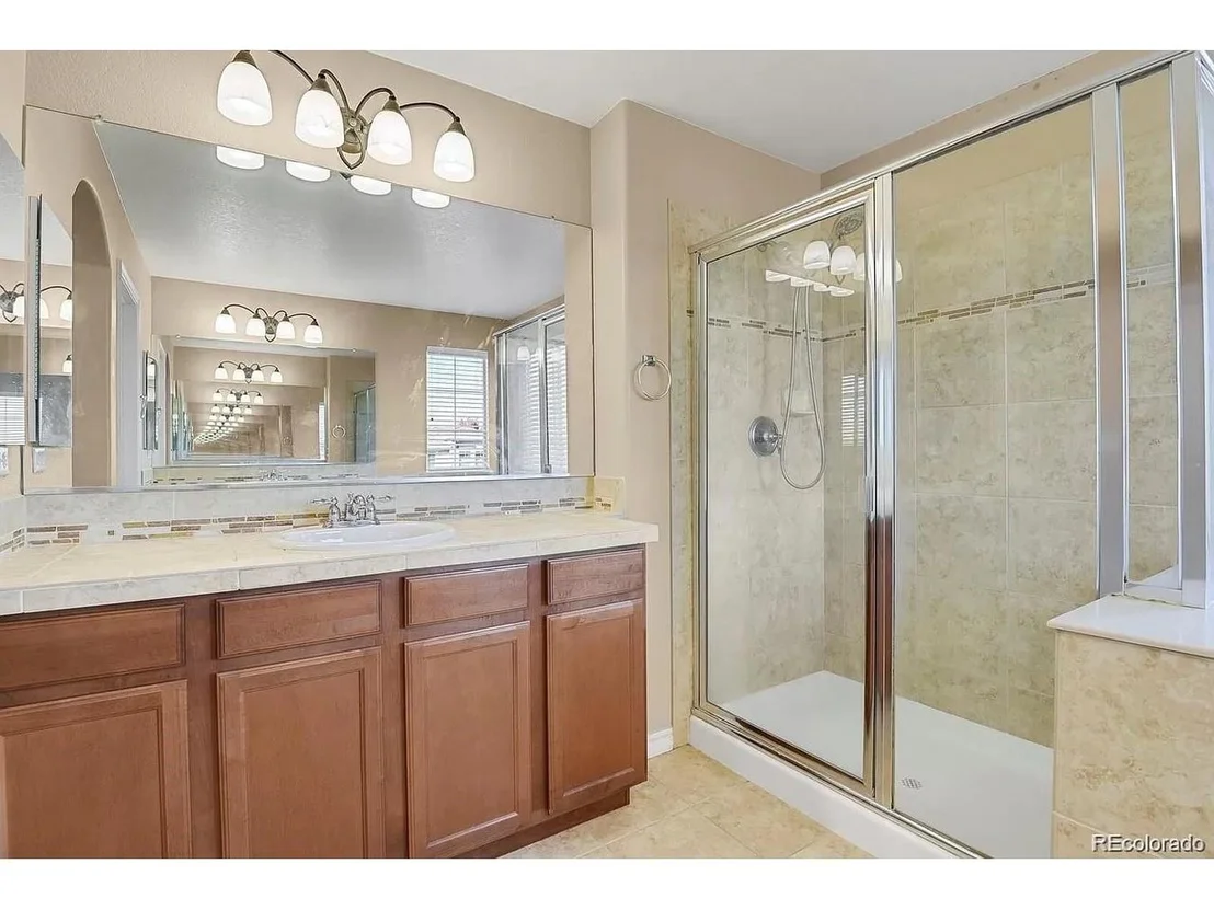 Photo of 10886 Towerbridge Rd