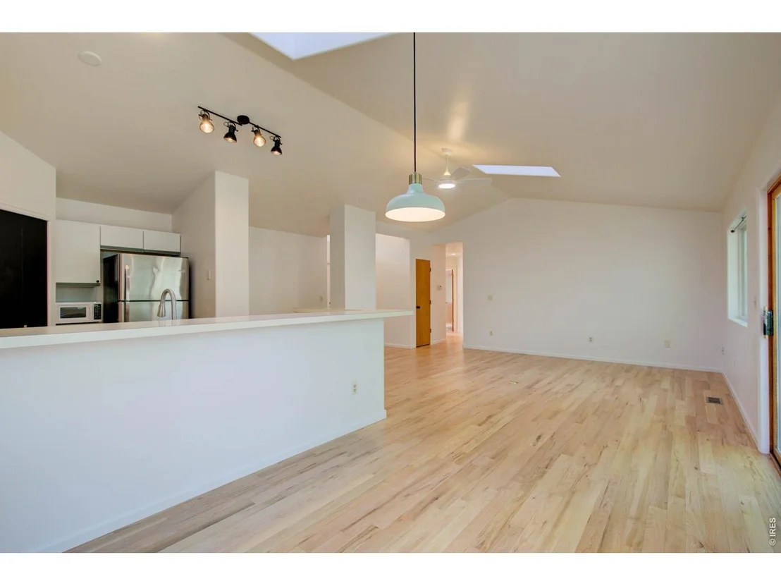 Photo of 213 Welch Dr