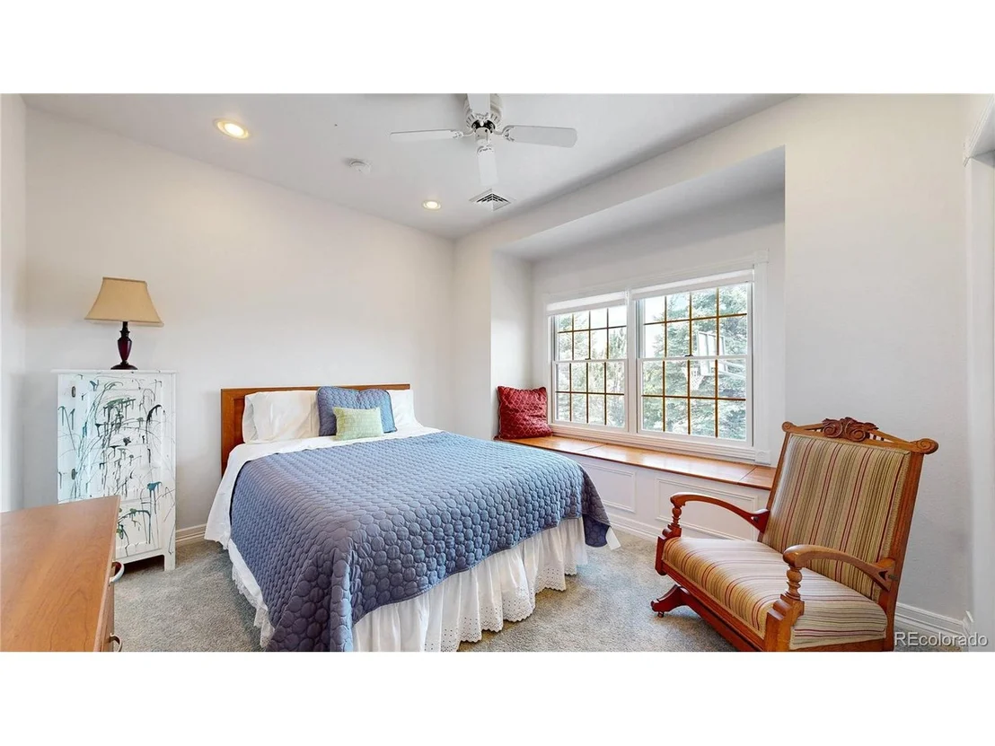Photo of 7655 Crestview Dr