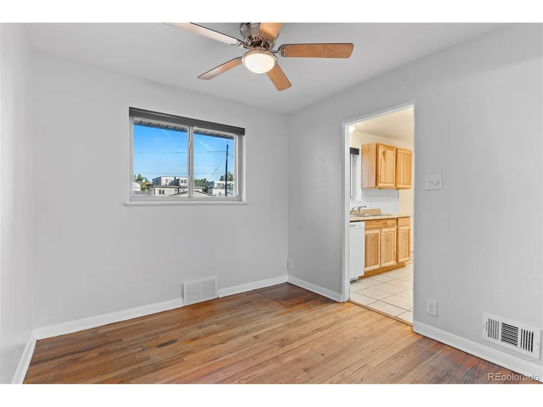 Photo of 2184 King St