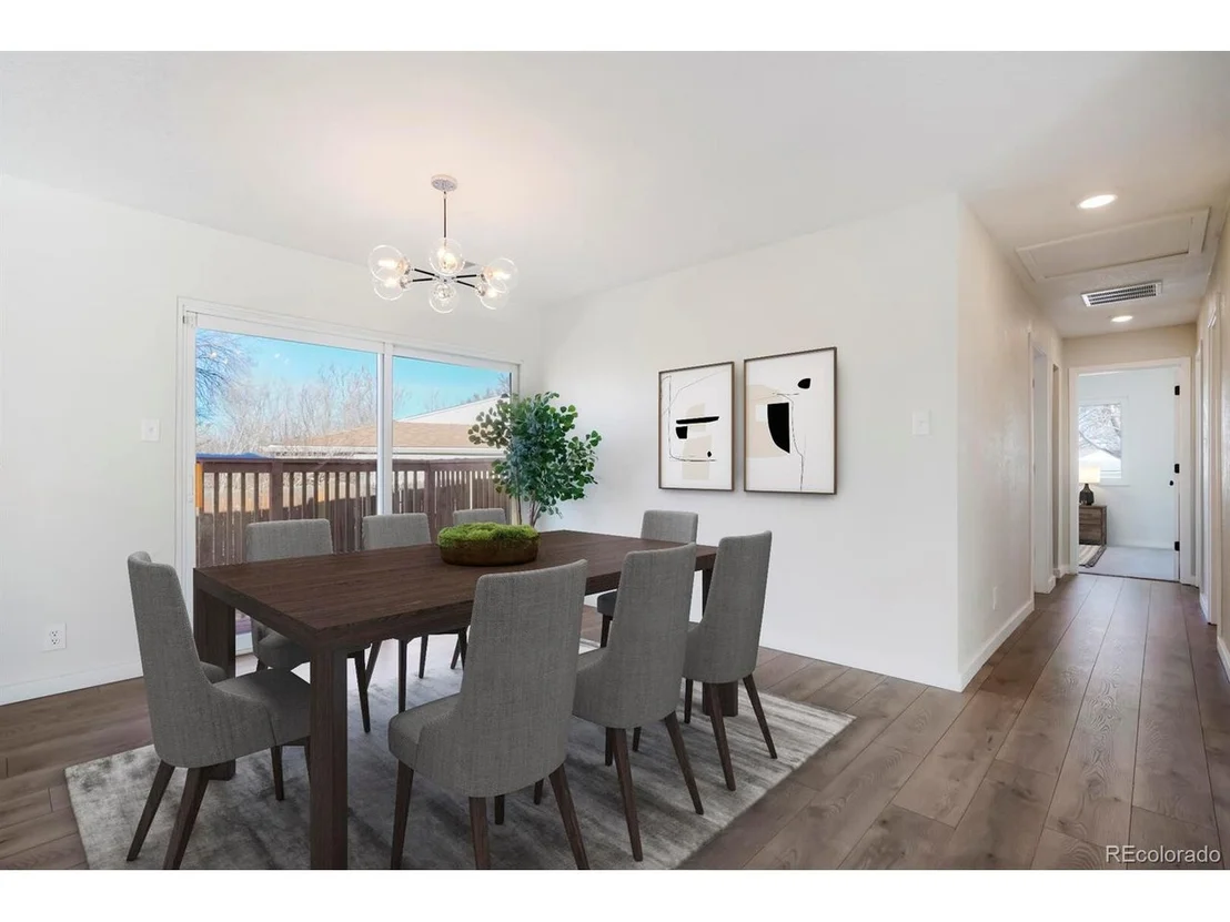 Photo of 9943 Badding Dr