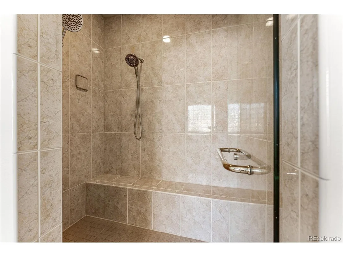 Photo of 6137 Colorow Dr
