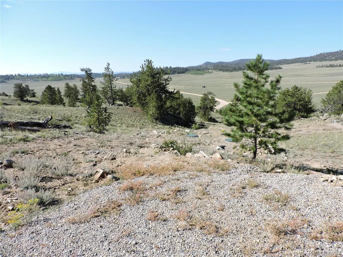 Photo of 640 Arapaho Trl
