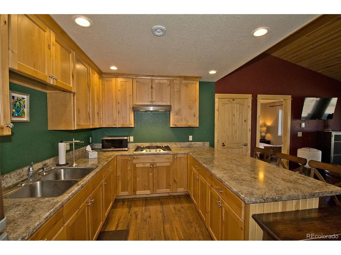 Photo of 433 Birch Rd