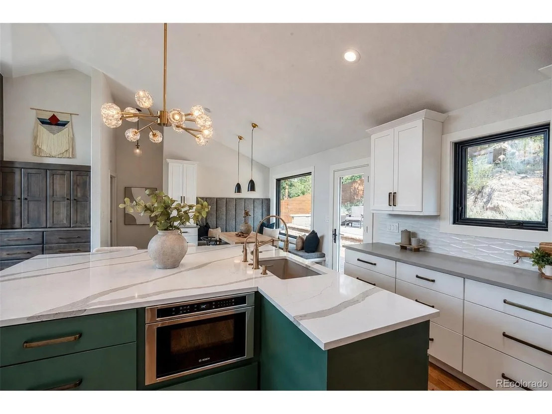 Photo of 3276 Meadow View Rd
