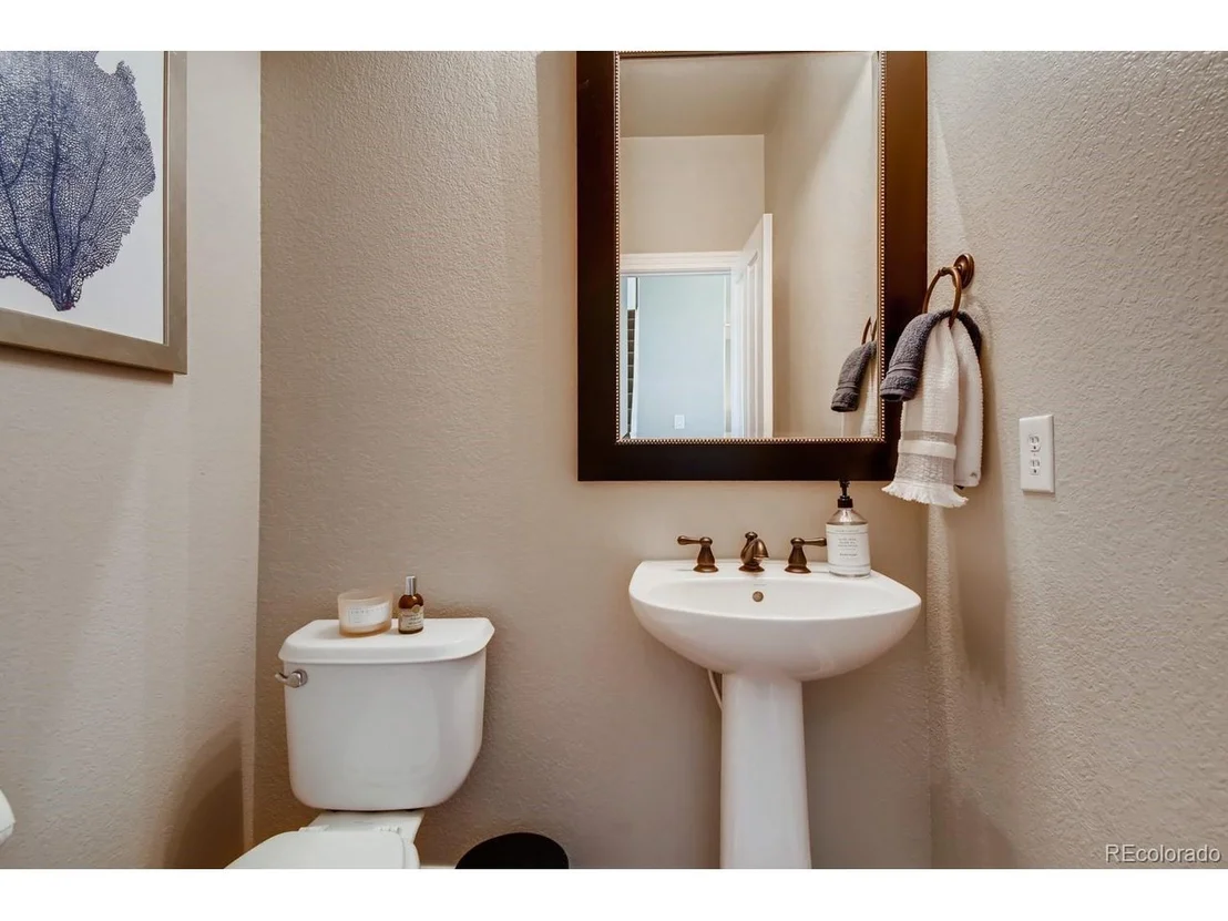 Photo of 4938 Silver Feather Cir