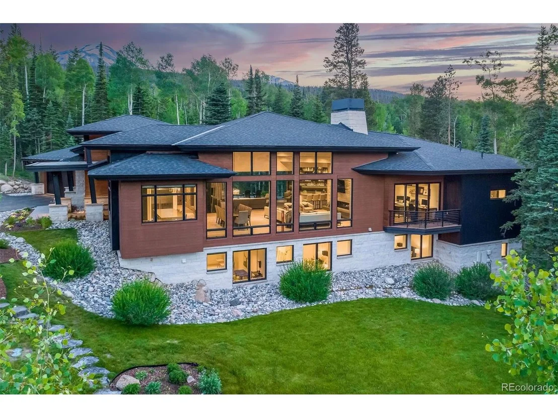 Photo of 585 Two Cabins Dr