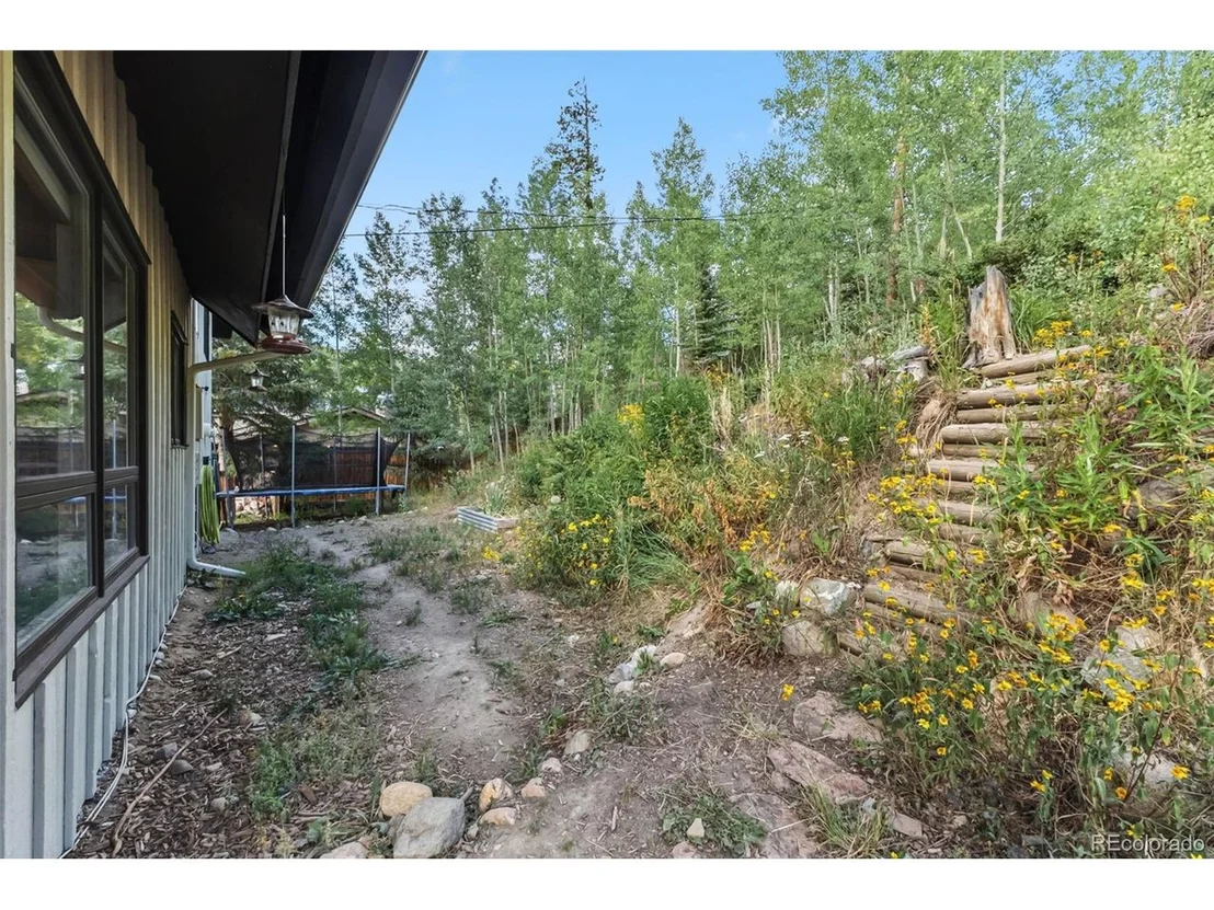 Photo of 218 Deer Path Rd