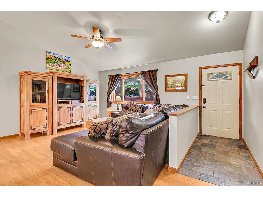 Photo of 30400 Hilltop Dr