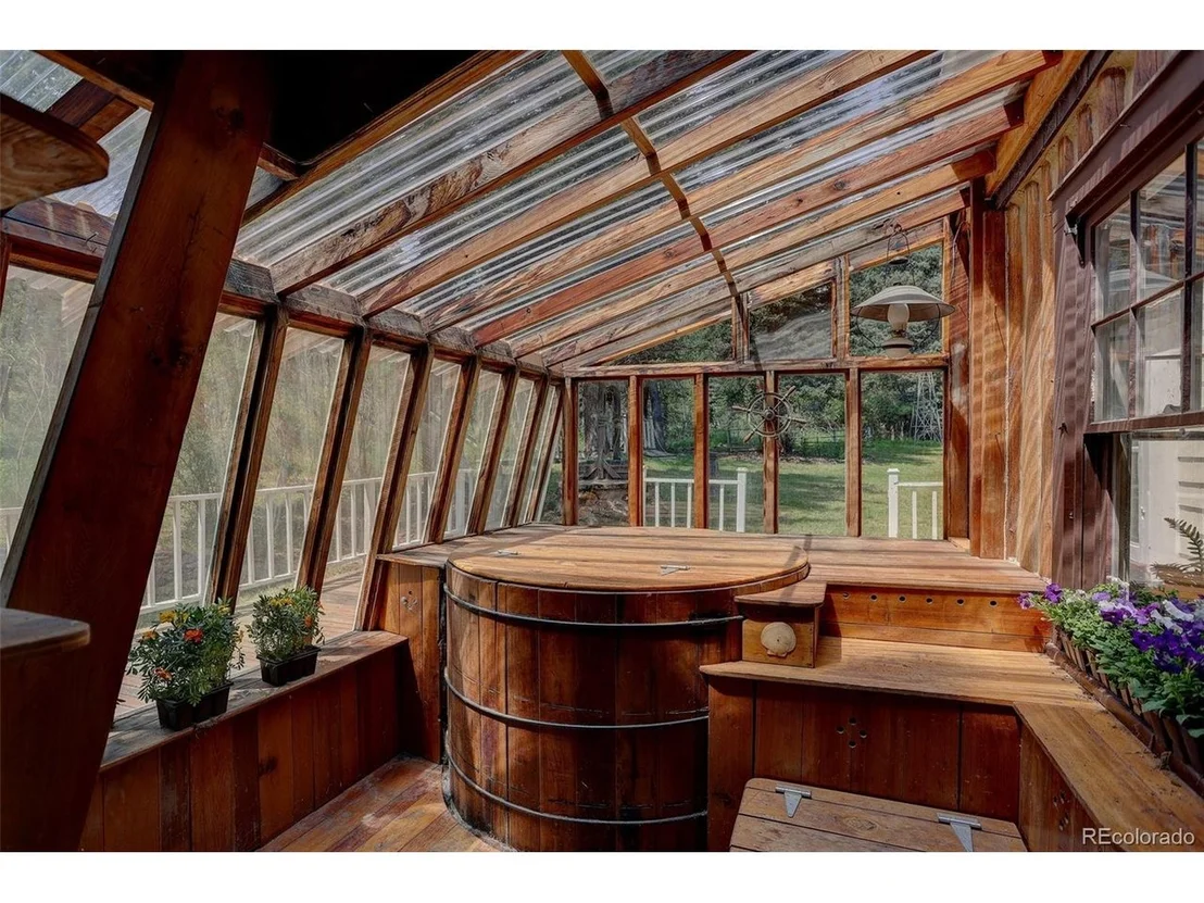 Photo of 28942 Shadow Mountain Dr