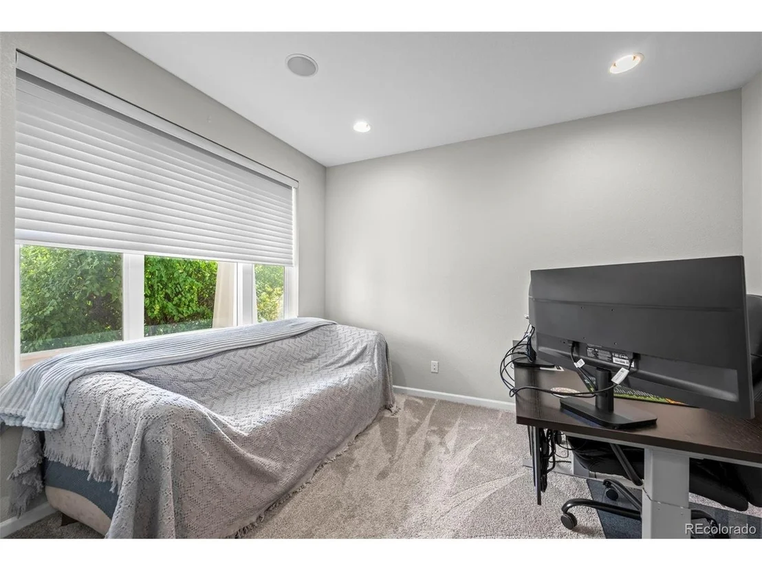 Photo of 329 Chapel Hill Dr