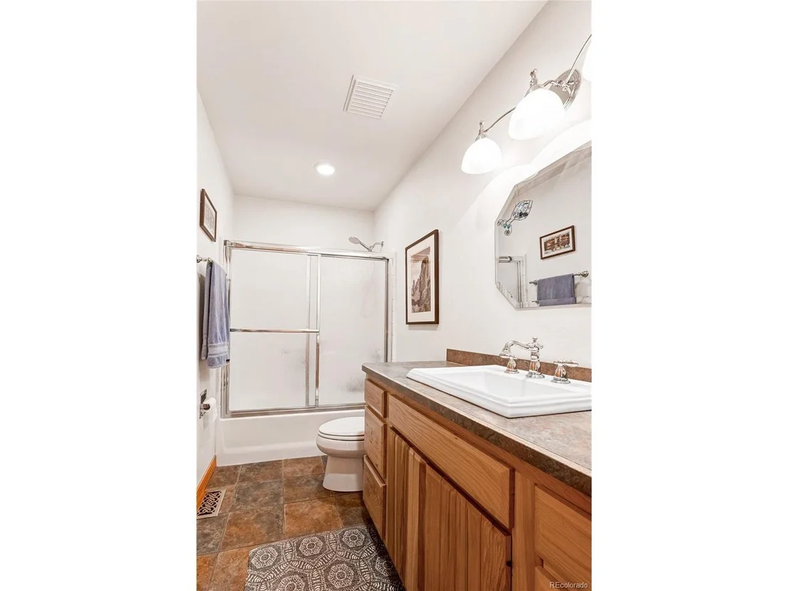 Photo of 1135 Ogden Loop