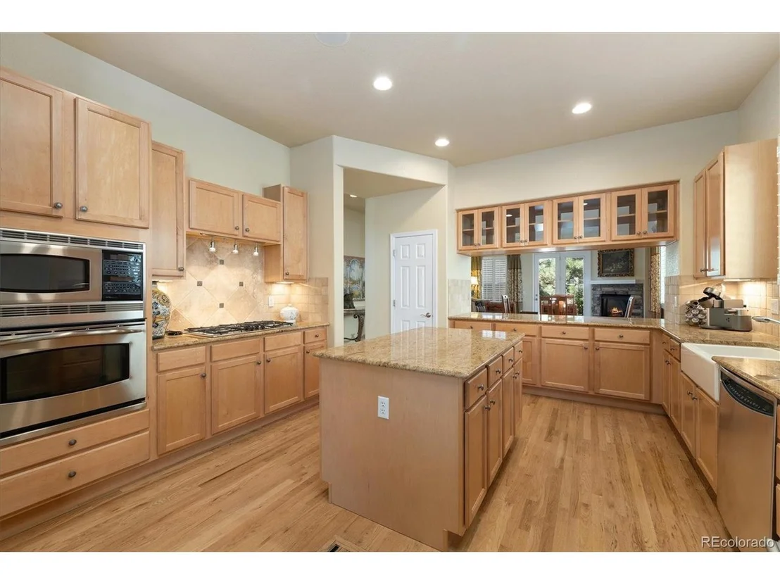 Photo of 10183 Bluffmont Dr
