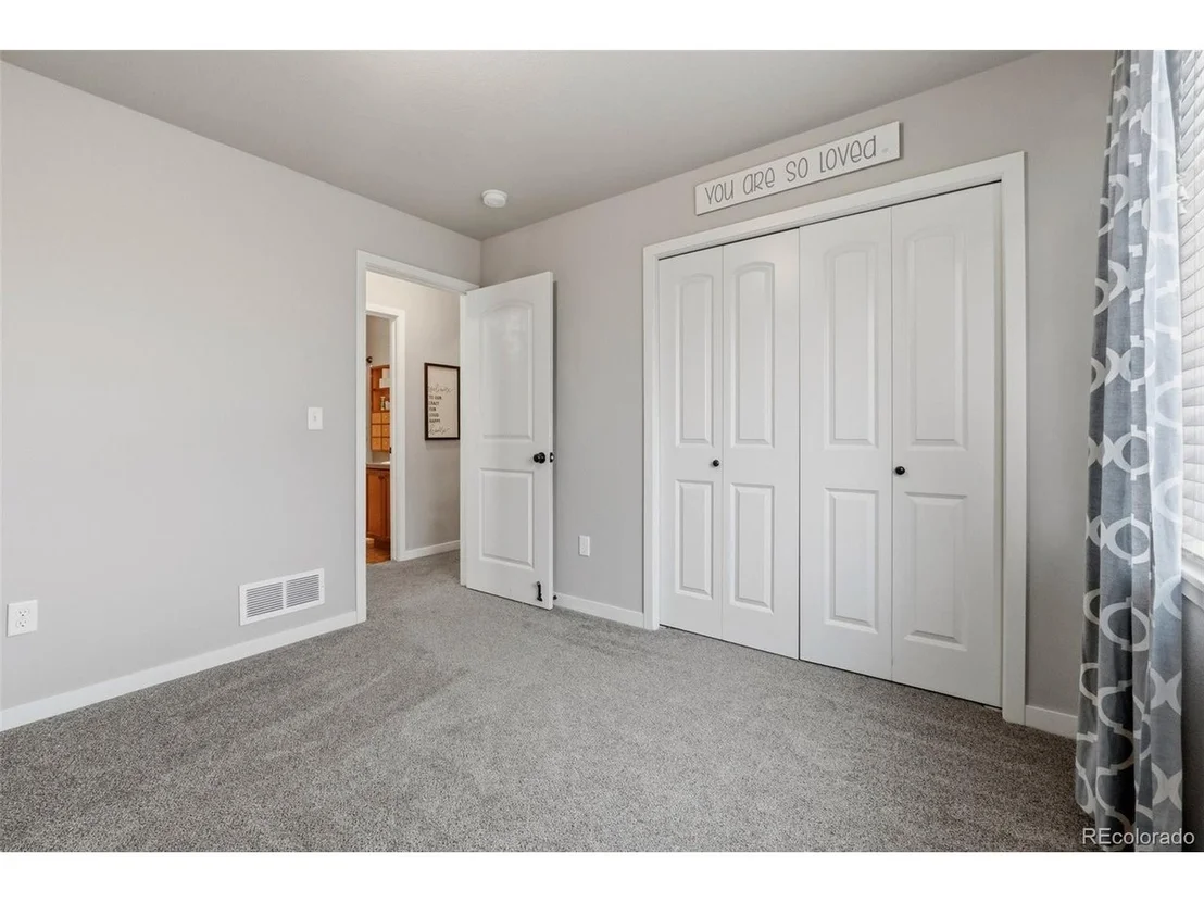 Photo of 102 11th Ave