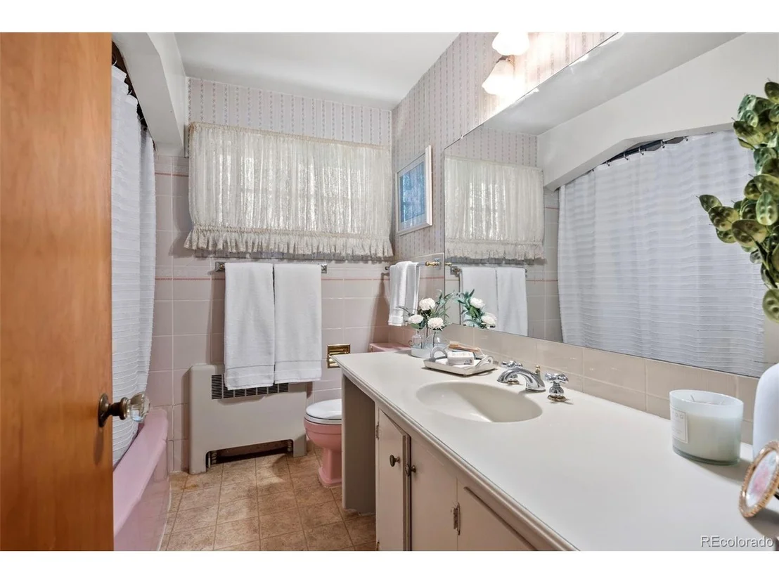 Photo of 6820 W 68th Ave