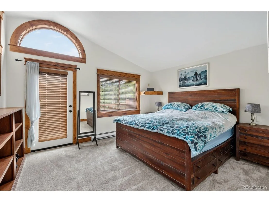 Photo of 54 Lakeview Dr