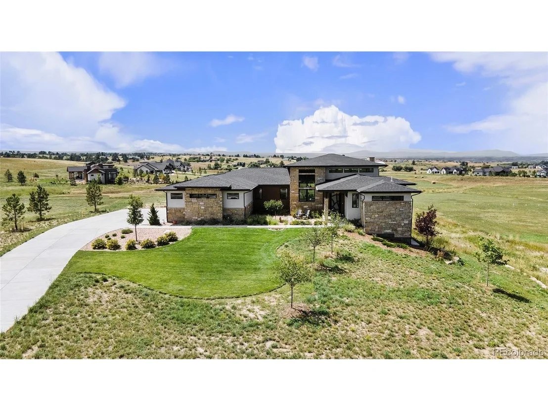 Photo of 2449 Fox View Trl