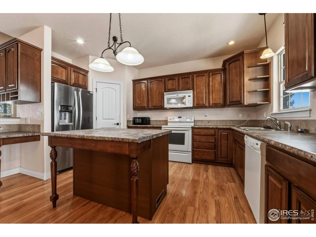 Photo of 15 Trailside Dr