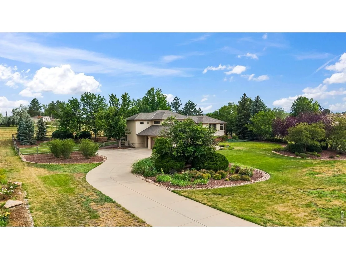 Photo of 7542 Crestview Dr