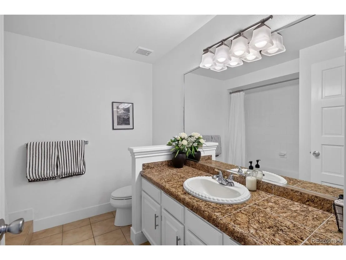 Photo of 5373 E Links Cir