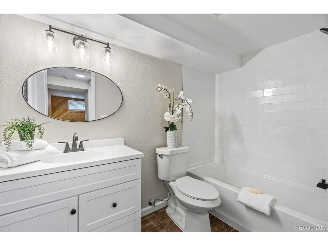 Photo of 7141 Fenton Cir