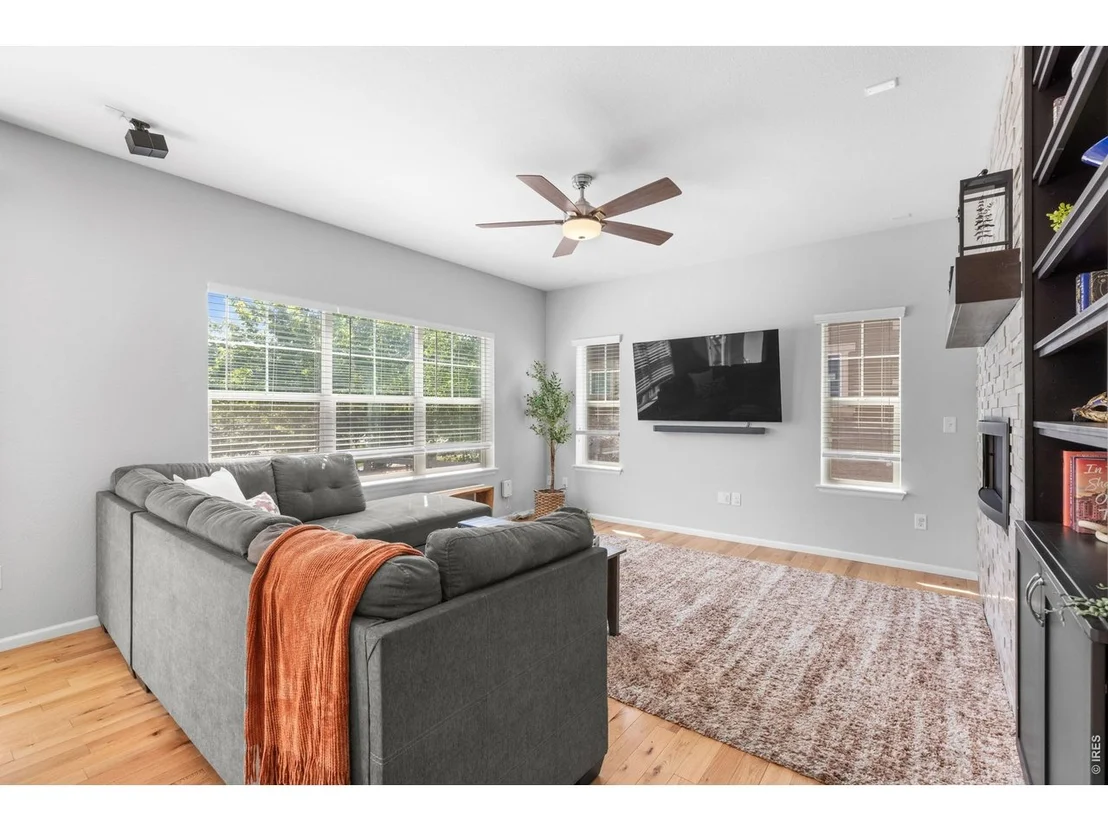 Photo of 16668 Prospect Ln