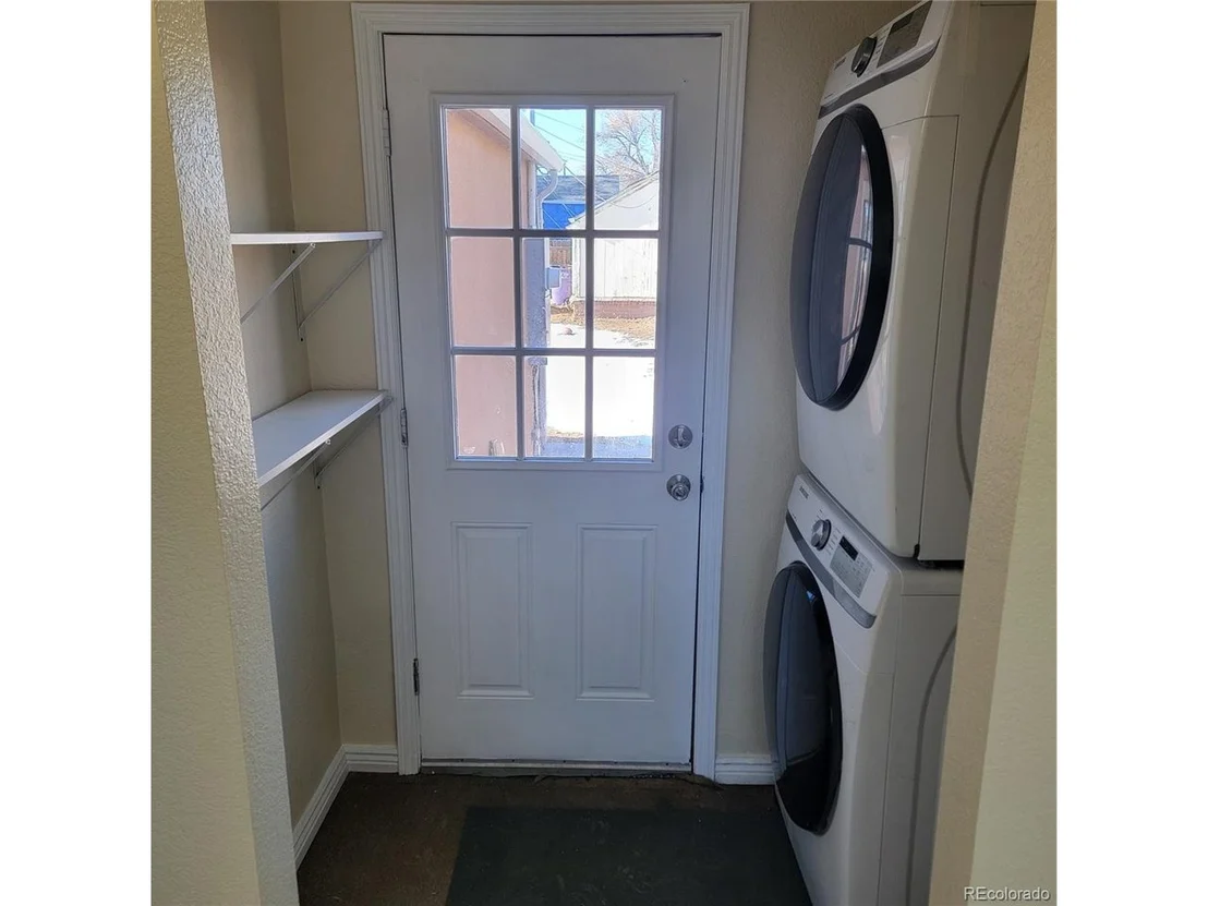Photo of 4783 High St
