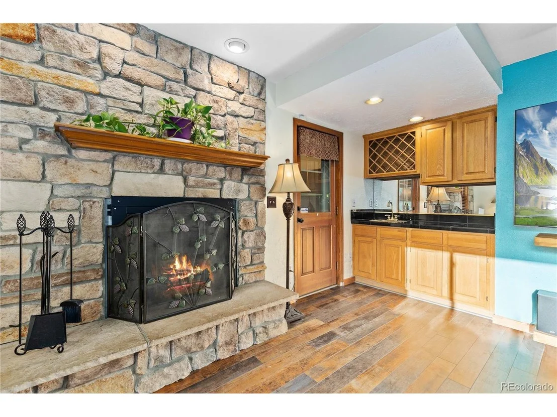Photo of 4825 Shadow Ridge Rd