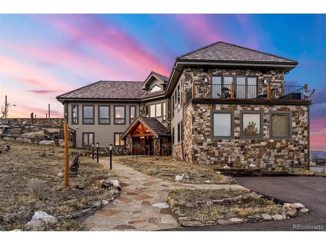 Photo of 33579 Mount Wilson Rd