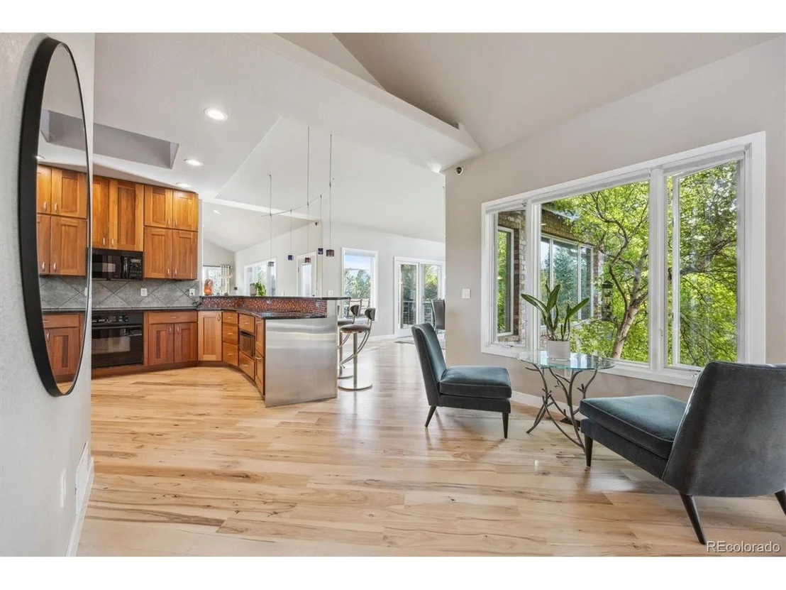 Photo of 10145 Meadow Run