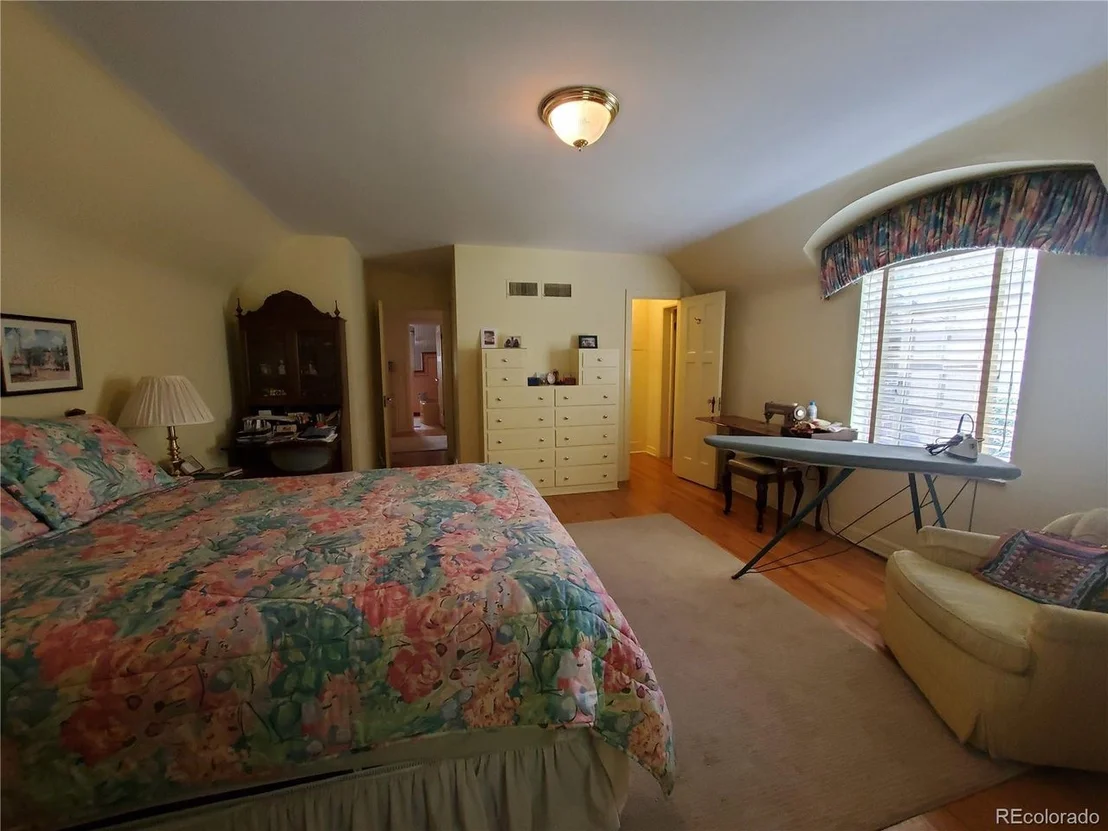 Photo of 356 Dexter St