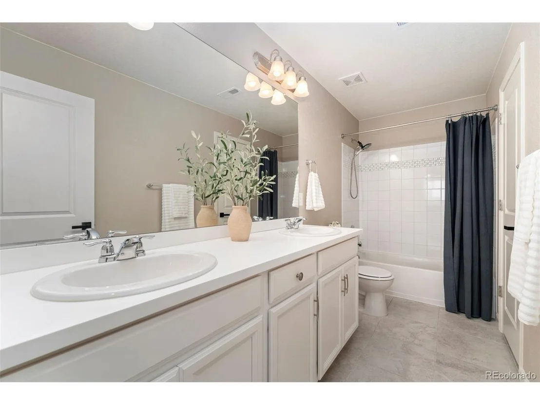 Photo of 1178 Mcmurdo Cir