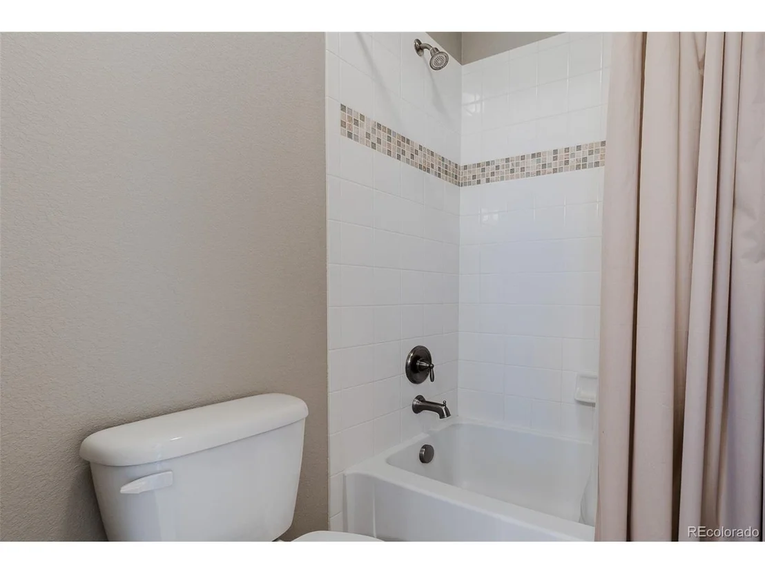 Photo of 9524 Moss Way