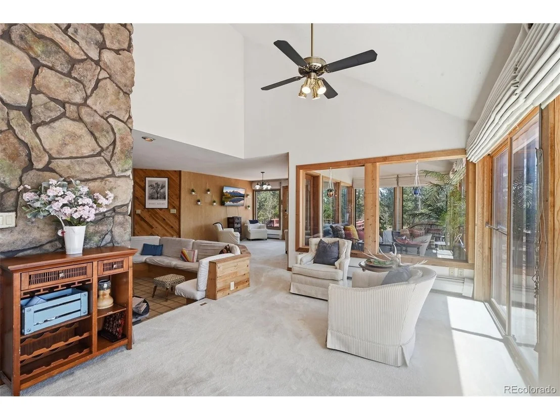 Photo of 107 Ox Yoke Ln