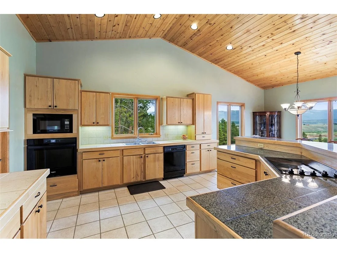 Photo of 603 Aster Dr