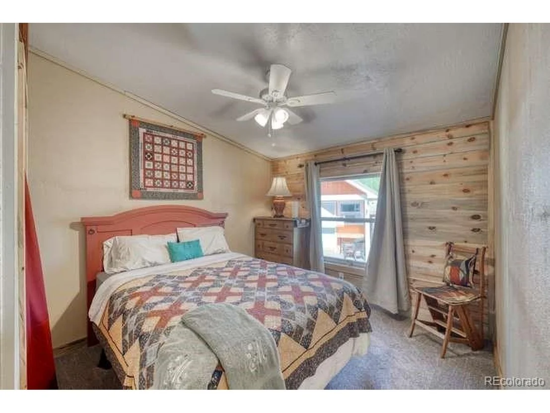 Photo of 115 Arapahoe Rd